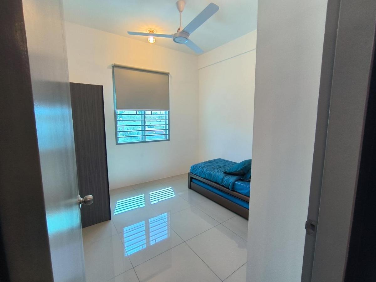 Homestay Naufal Bandar Sri Sendayan Ground Floor Seremban Eksteriør billede